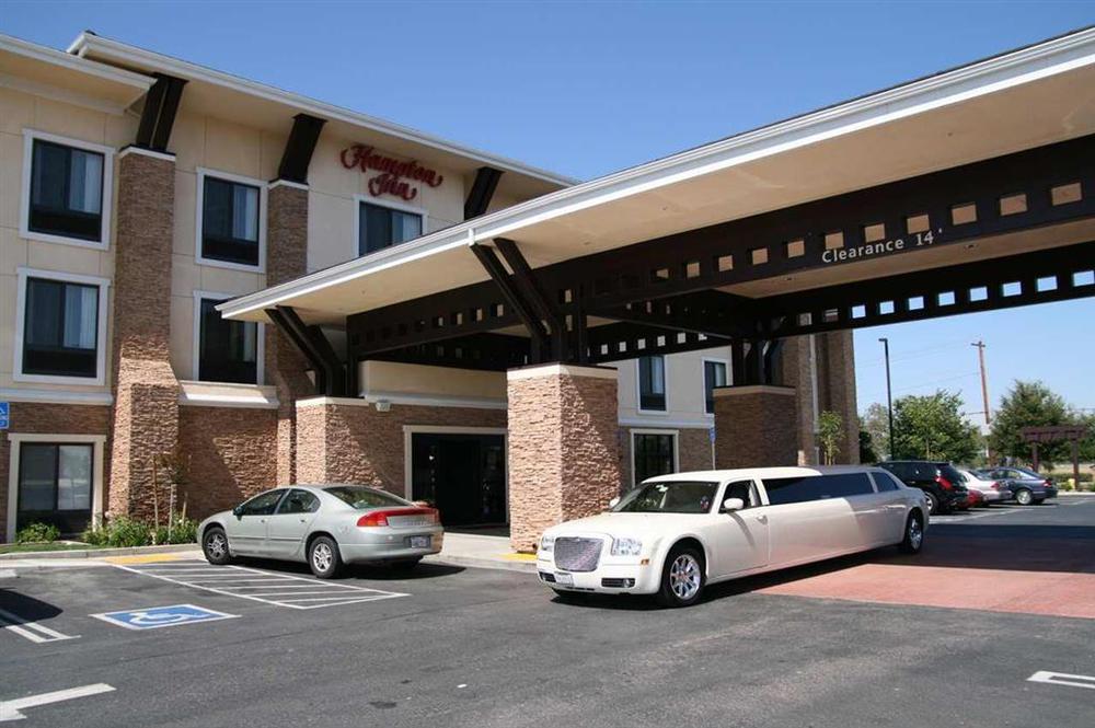 Hampton By Hilton Hotell Brentwood Eksteriør bilde