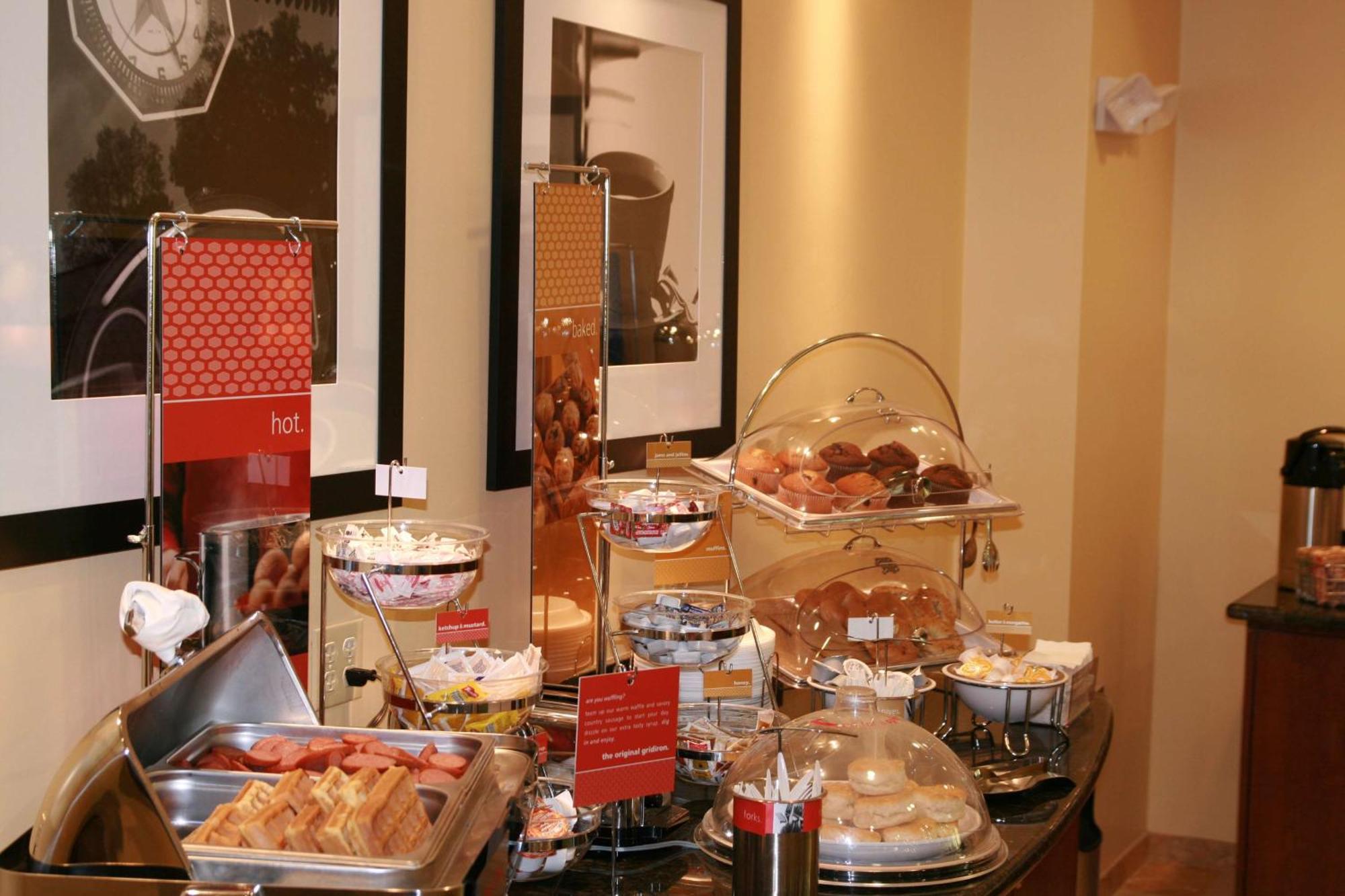 Hampton By Hilton Hotell Brentwood Eksteriør bilde